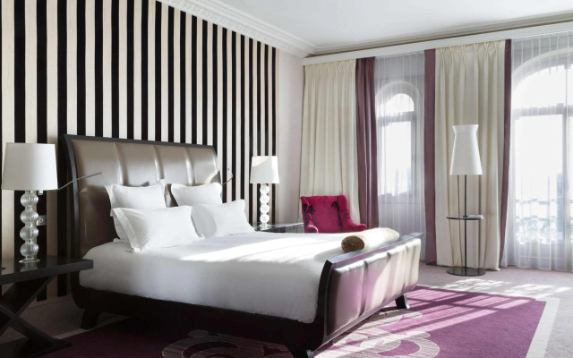 Le Grand Hotel de Cabourg - MGallery Collection