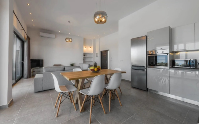 Alonaki Apartments