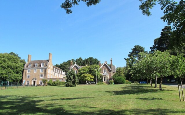 University Of Exeter - Pennsylvania Court