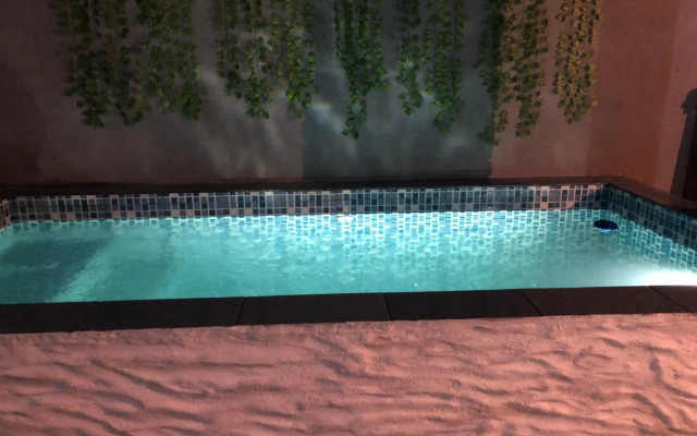 Sobrado com Piscina hidromassagem