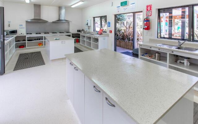 Hot Water Beach TOP 10 Holiday Park