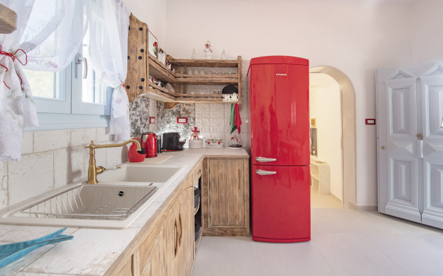 Starlight Luxury Seaside Villa & Suites