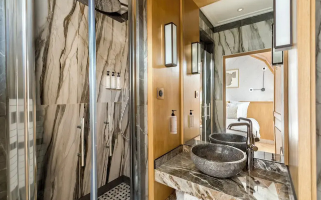 Merveil Luxury Suites - Desaix I-II