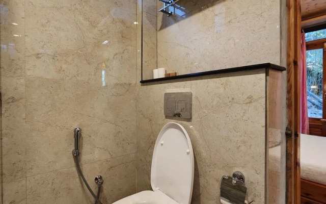 The Chalets Naldehra