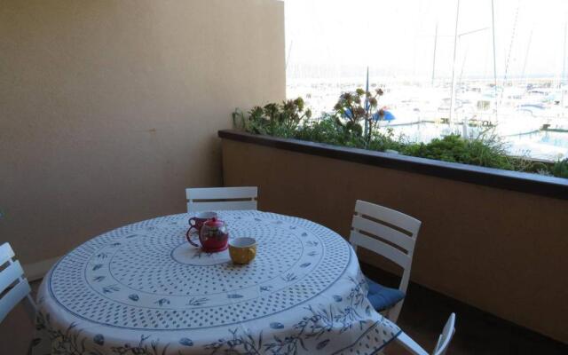 Appartement Bormes-les-Mimosas, 2 pièces, 4 personnes - FR-1-610-6