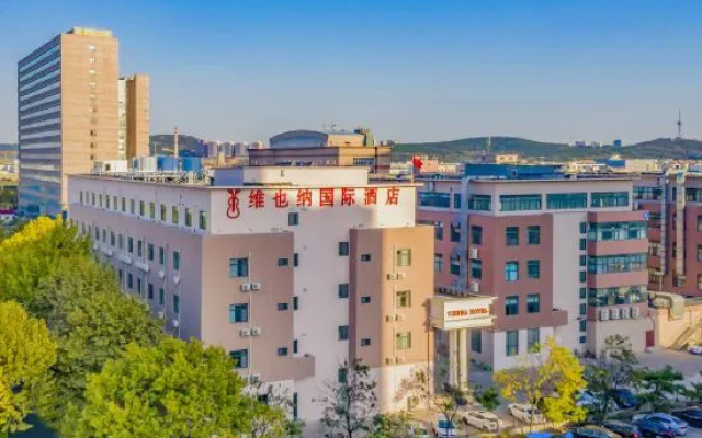 Vienna International Hotel – Outside – Qingdao