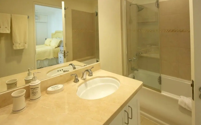 Palm Beach 110 3 Bedroom Condo