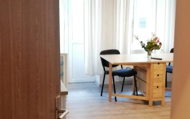 Studio Piata Amzei NR.1 (8 D)