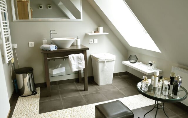 Luxurious Holiday Home in Sibiril Near Beach