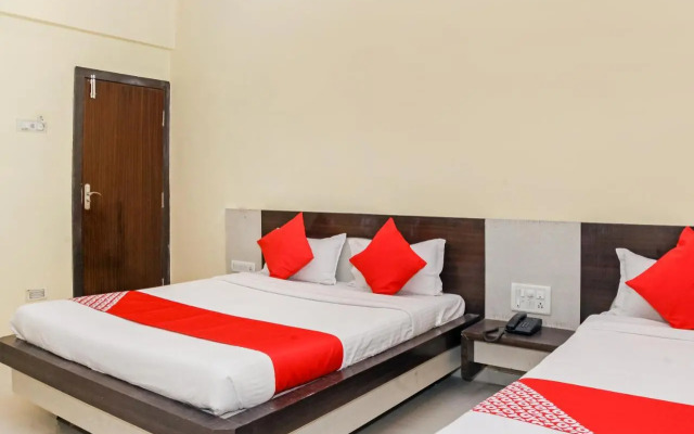 OYO 35702 Hotel Baba Sai