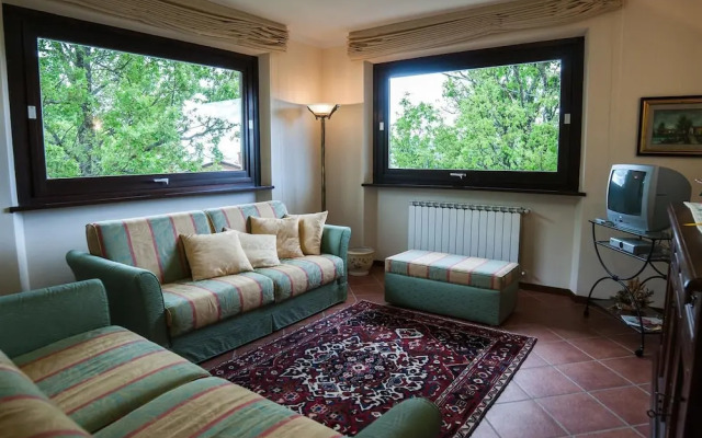 Wonderful Villa With Private Pool in the Heart of Tuscany