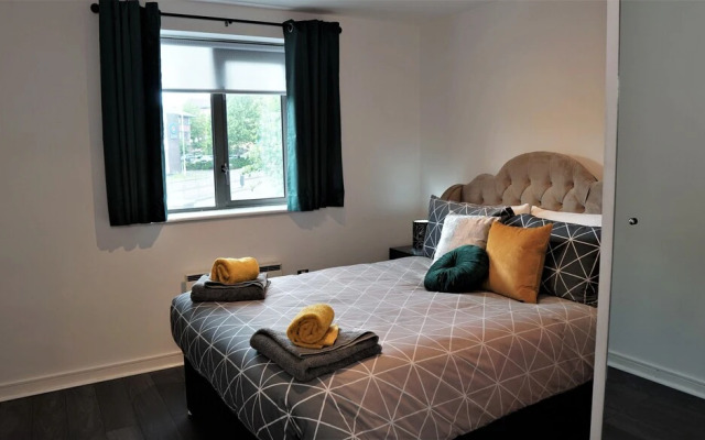 Albion Street Apartments