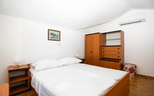 Sunny Beach Apartment