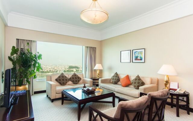 Grand View Hotel