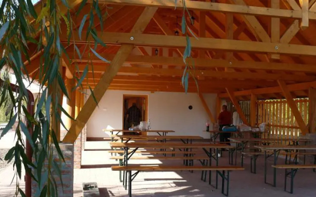 Pölöskei Tó Vendégház