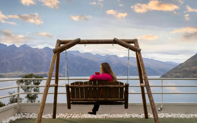 Mercure Queenstown Resort