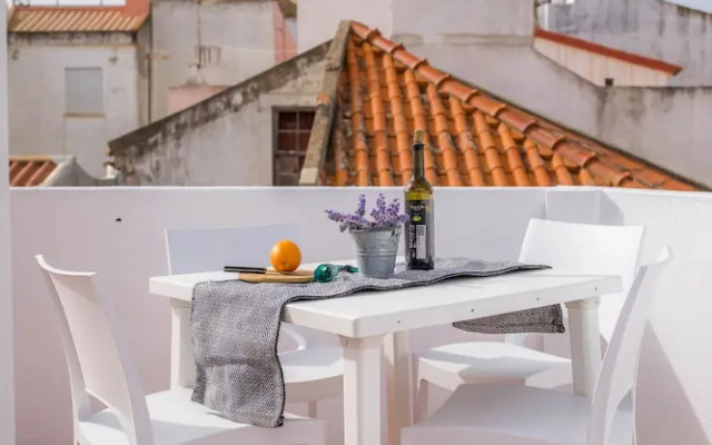 B10 - Historic Old Town 2 bed apartment  by DreamAlgarve