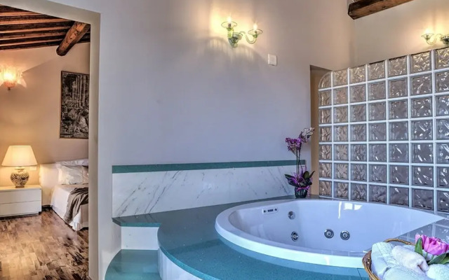 Pool Villa Angela Whirlpool