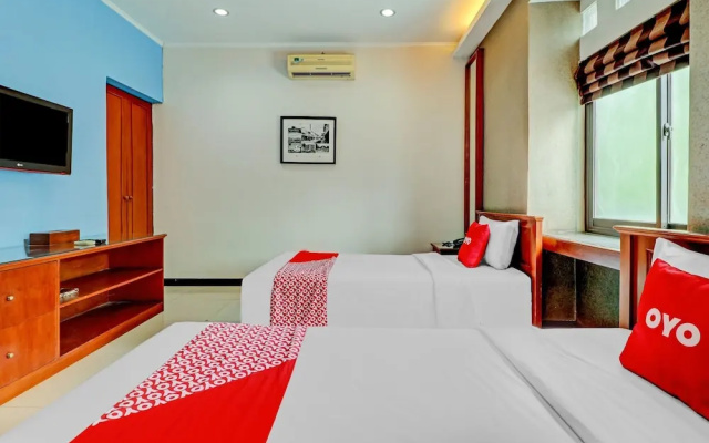 OYO 90278 Hotel Sepuluh Buah Batu Bandung