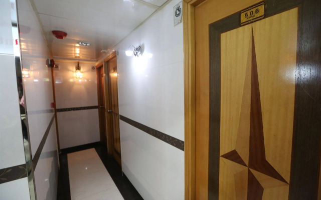 Kamal Deluxe Hotel