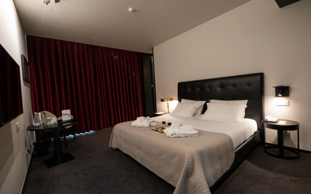 Axis Viana Business & SPA Hotel