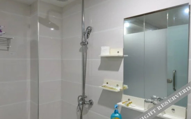 Lishui Jindian Business Hotel