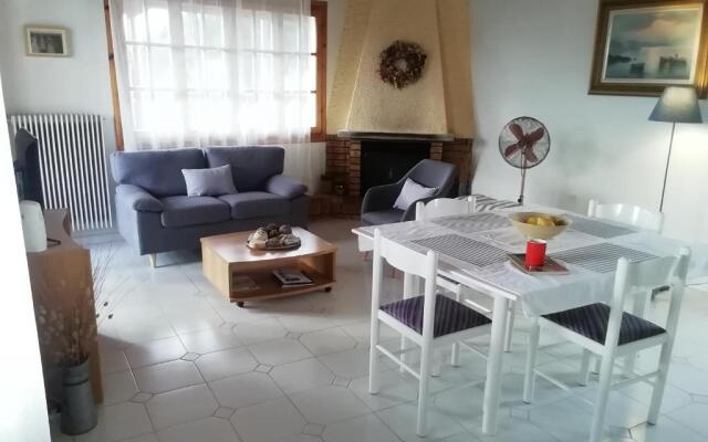 Petrochori Memories House- Floor 1