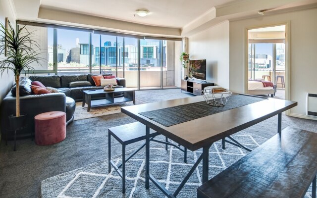 Southbank Tower Apartments