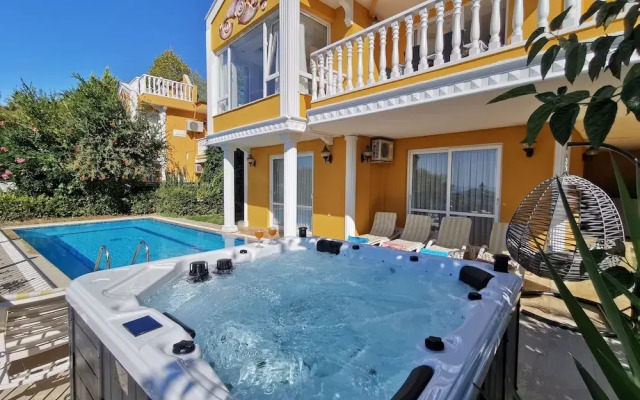 Luxury Villa in Alanya near Beach, Alanya Villa 1019