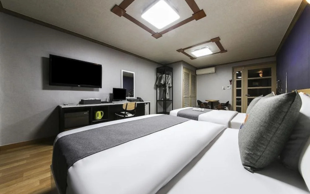 Sokcho Ritz Hotel