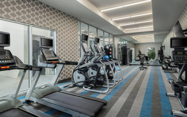 Aloft Orlando Lake Buena Vista