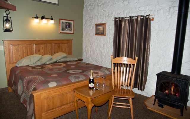 Stone Mill Hotel & Suites
