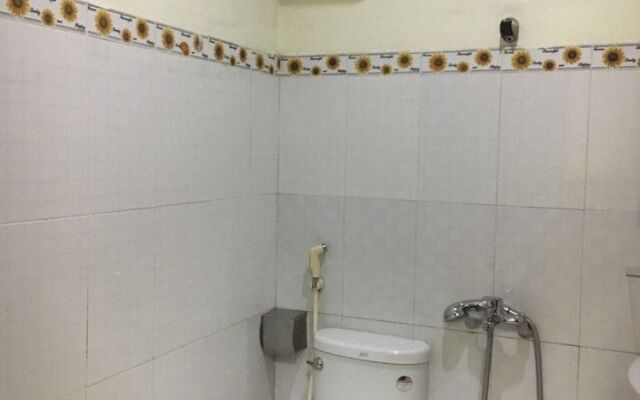 OYO 977 Minh Duc Guest House