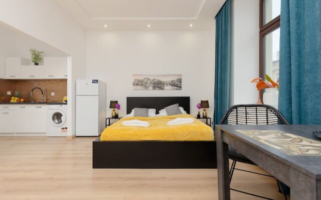 Elegant Studio Piotrkowska by Renters