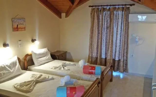 Giannis Studios Alykes