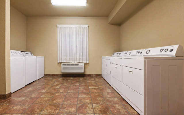 Candlewood Suites St Robert by IHG