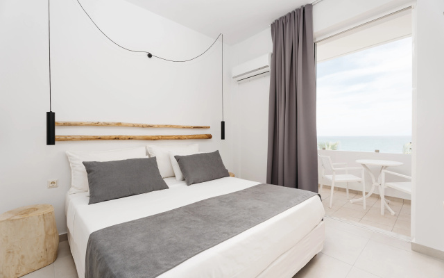 Petradi Beach Lounge Hotel