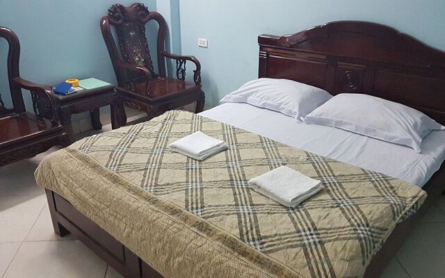 Spot on 983 Sao Bang Motel
