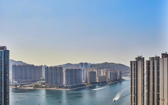 Nina Hotel Tsuen Wan West
