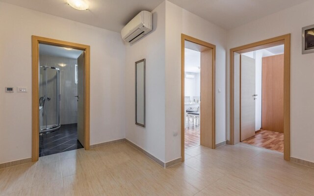 Amazing Home in Medulin With Wifi and 3 Bedrooms