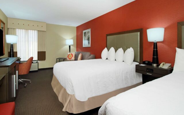 Hampton Inn Columbus - Airport