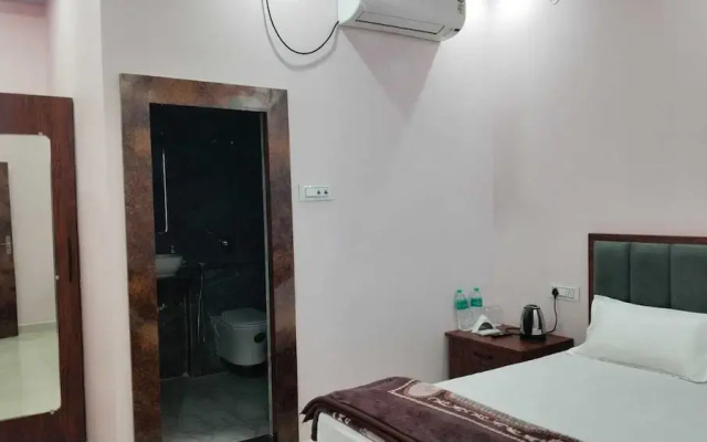 Ojas Royale - Banquet and Hotel