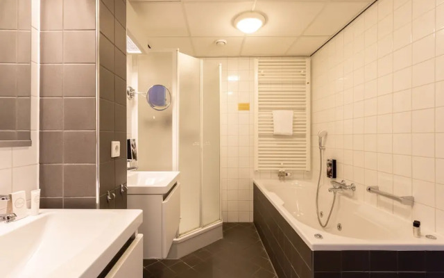 Golden Tulip Strandhotel Westduin