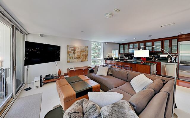 450eliot 3 Bedroom Condo