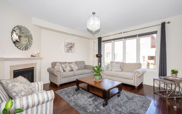 4 bdrms Milton near Toronto and Niagara