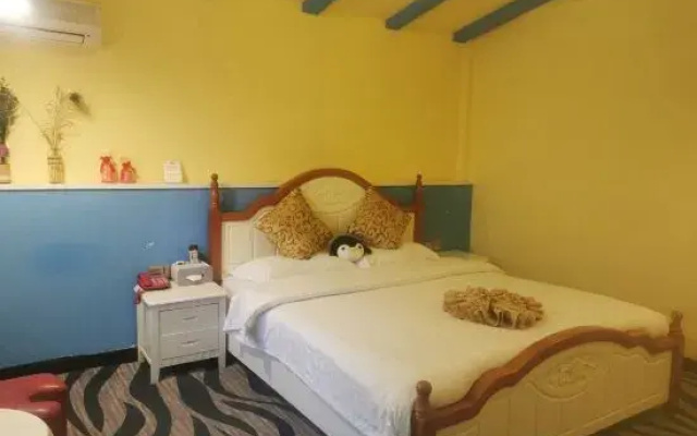 Qingfeng Gorge Resort Hotel