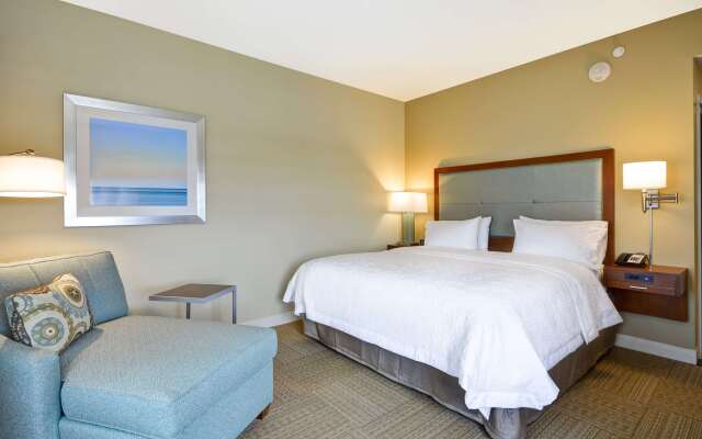 Hampton Inn & Suites Charleston Airport