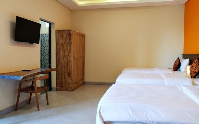 Umah Dangin Guesthouse - Hostel – Guest Rooms – Beraban