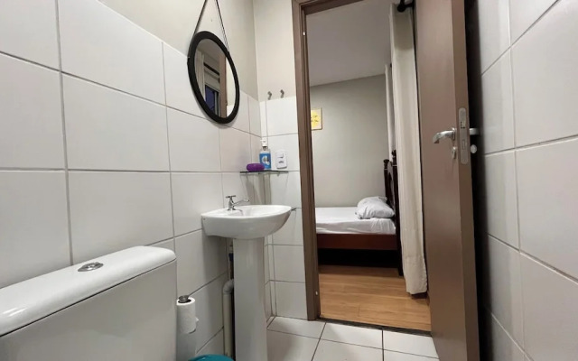 Quarto Privativo com Suite e Ar