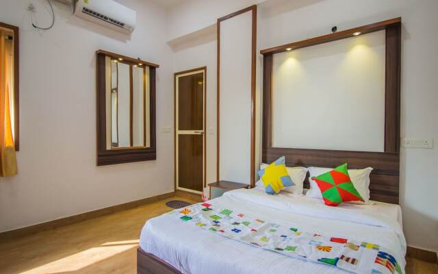 OYO 15125 Home Modern Studio Near Mall De Goa